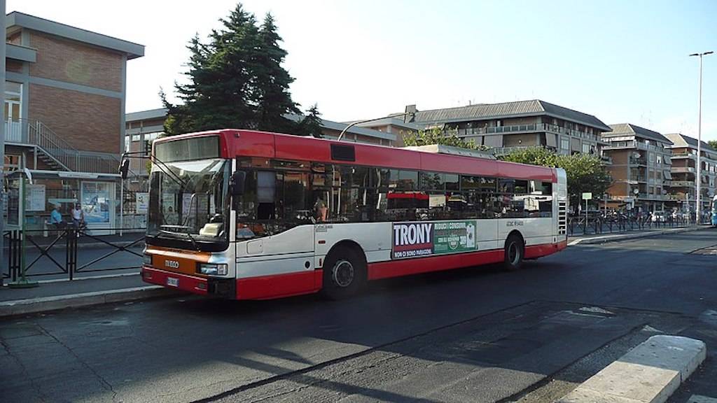 Roma, due turisti russi aggrediscono i controllori: denunciati