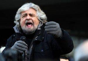 Beppe Grillo No-Vax Milano