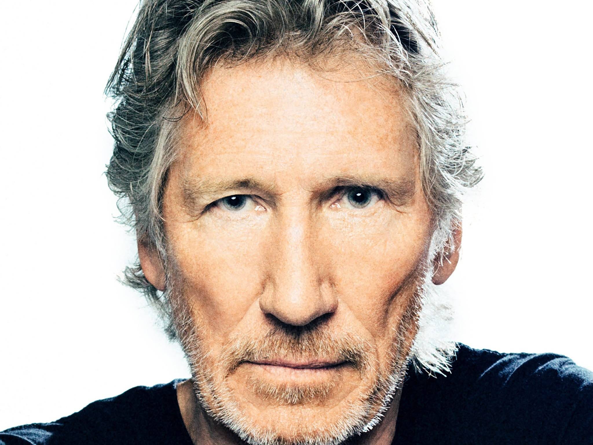 Roger Waters, bassista e cofondatore dei Pink Floyd, ha dichiarato di voler suonare "The Wall" lungo la frontiera Messico-USA