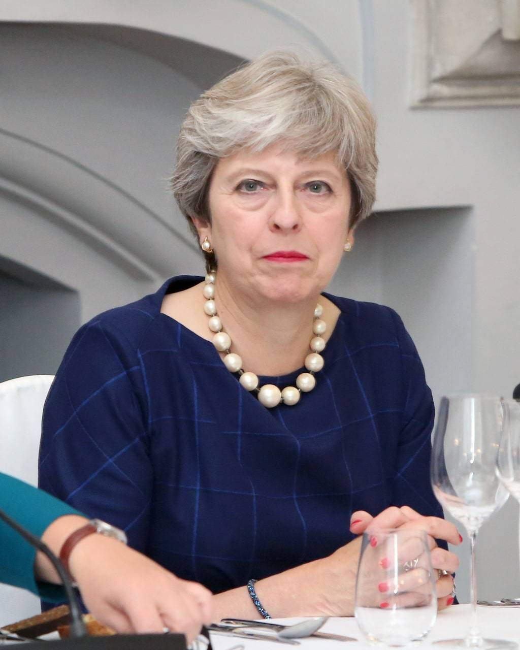 Brexit, la premier del Regno Unito Theresa May presenta il "piano B"