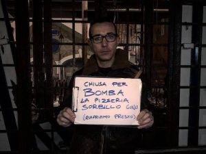 Napoli bomba pizzeria Sorbillo