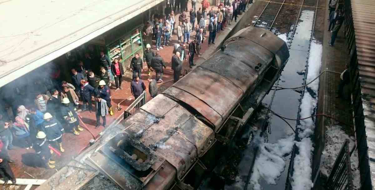 egitto cairo stazione incendio morti feriti