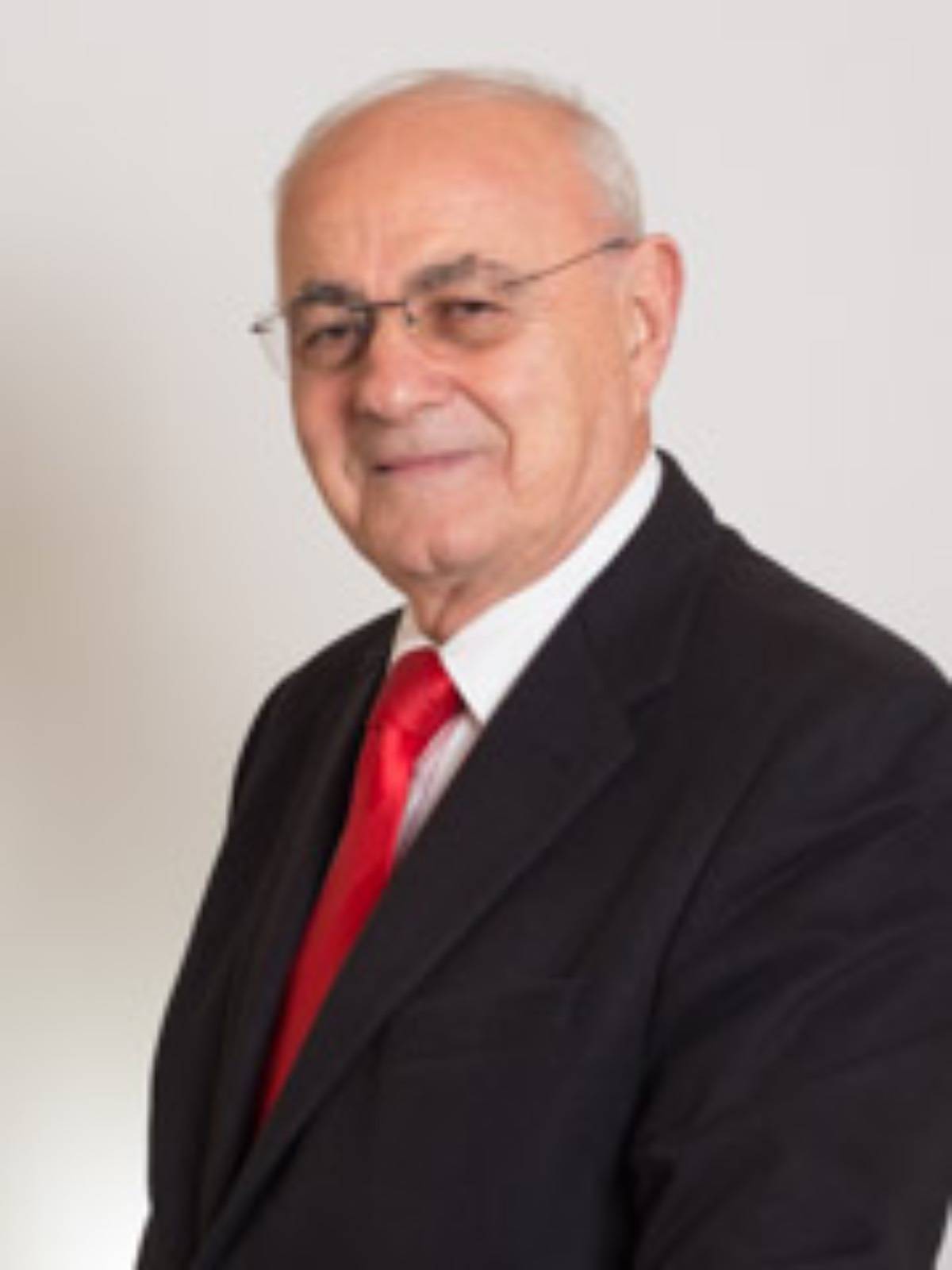 M5S, il senatore Lannutti indagato per il tweet su Protocolli Savi di Sion