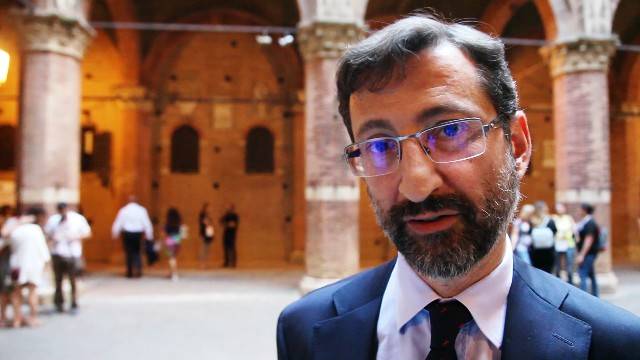 Il Prof.Andrea De Luca, uno dei maggiori studiosi italiani dell' HIV è morto a 55 anni in seguito ad un incidente