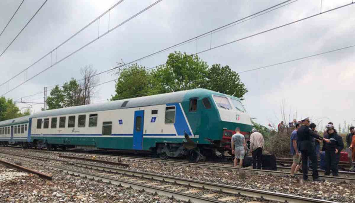 maltempo incendio binari treni Sicilia Calabria