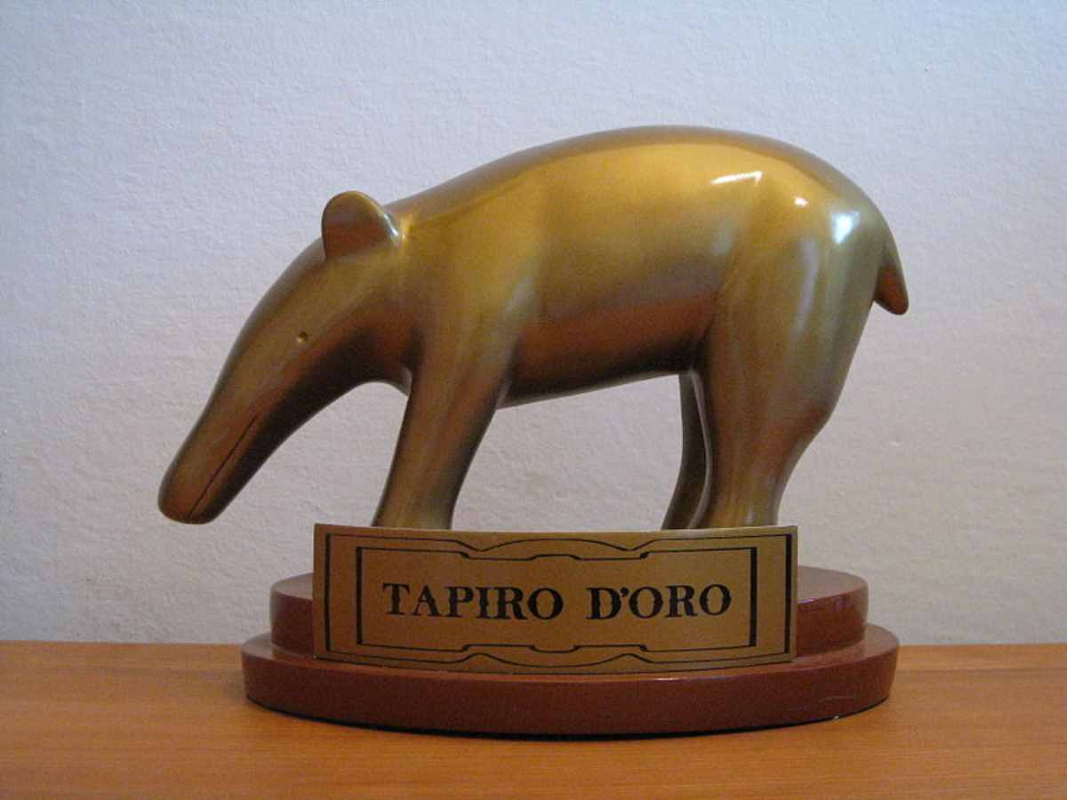 Tapiro Oro Striscia Achille Lauro Sanremo