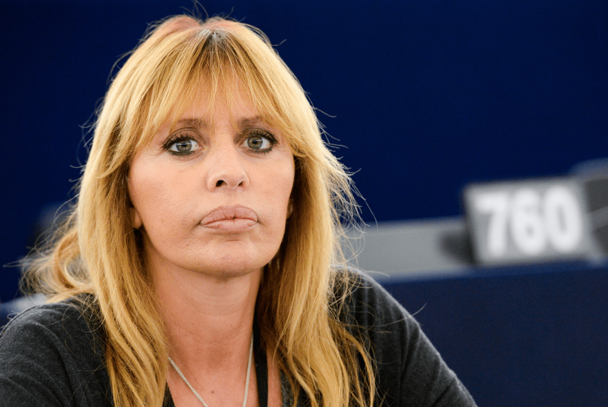 Mussolini: Non toccate le nostre indennità o ci ammazziamo