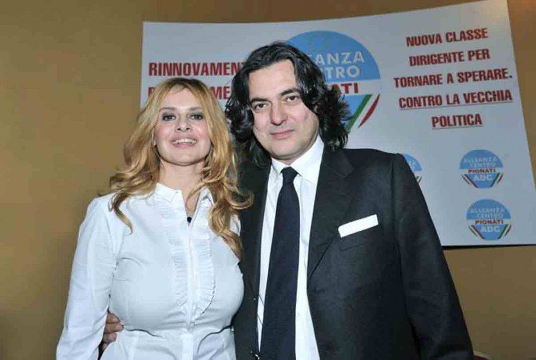 Chi E Il Fidanzato Di Debora Caprioglio