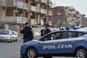 ragusa poliziotto spara moglie