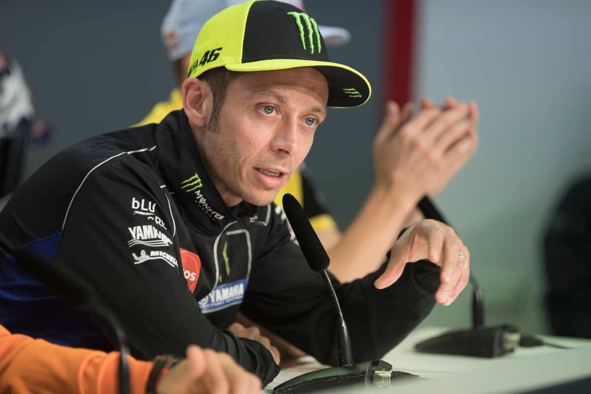 Valentino Rossi: costruito un megastore gonfiabile a Bene Vagienna