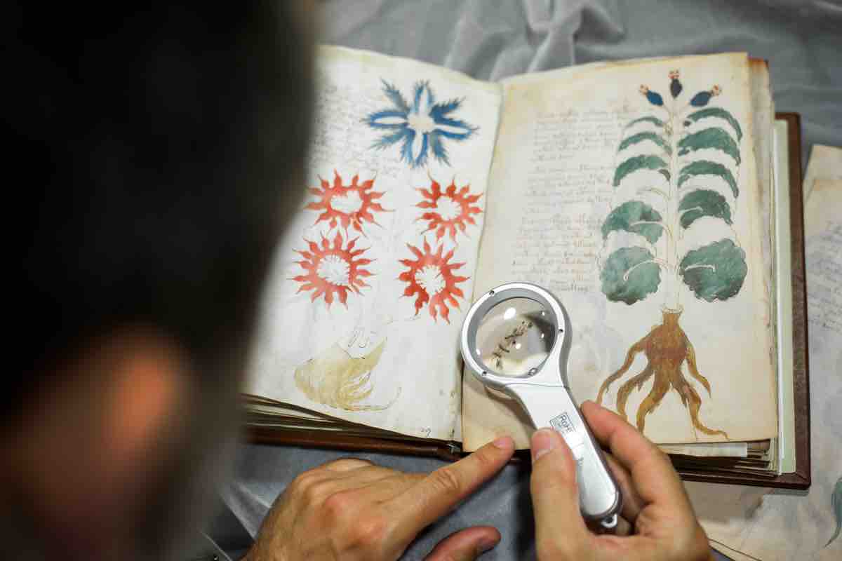 Manoscritto Voynich, più di 600 anni dopo svelato il codice