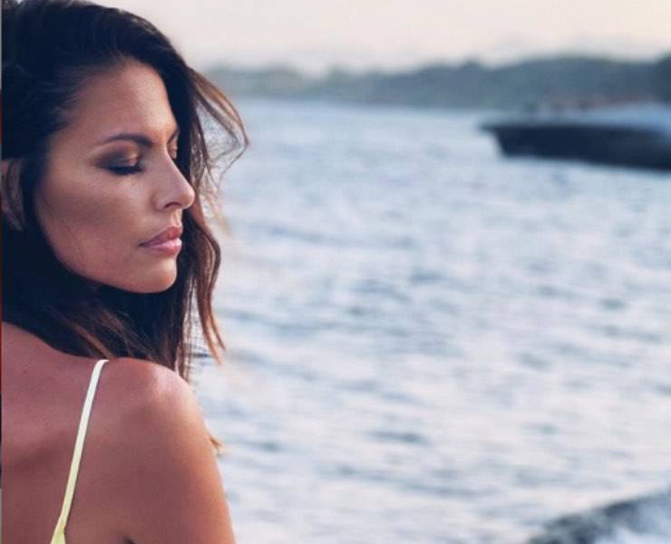 Pamela Camassa, chi è la showgirl: età, curiosità, carriera e vita privata