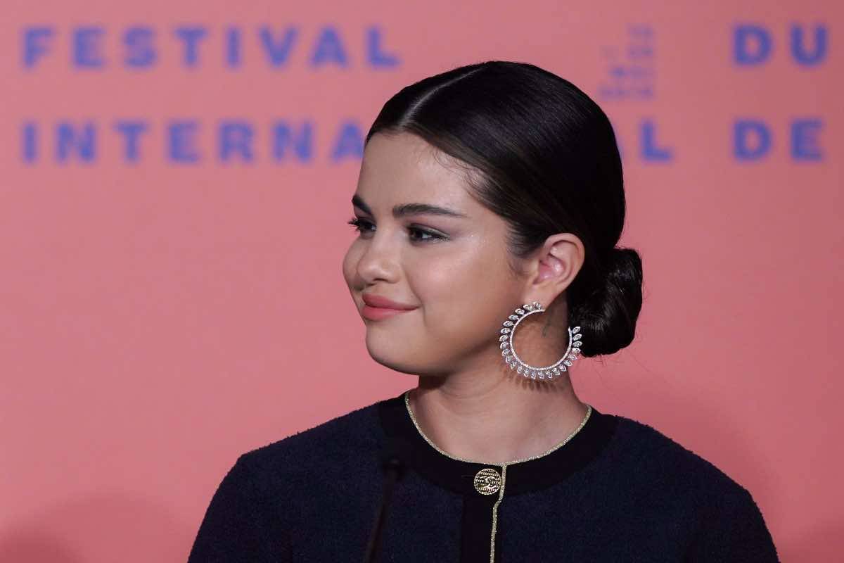 Selena Gomez, la cantante chiude con Instagram: cosa è successo