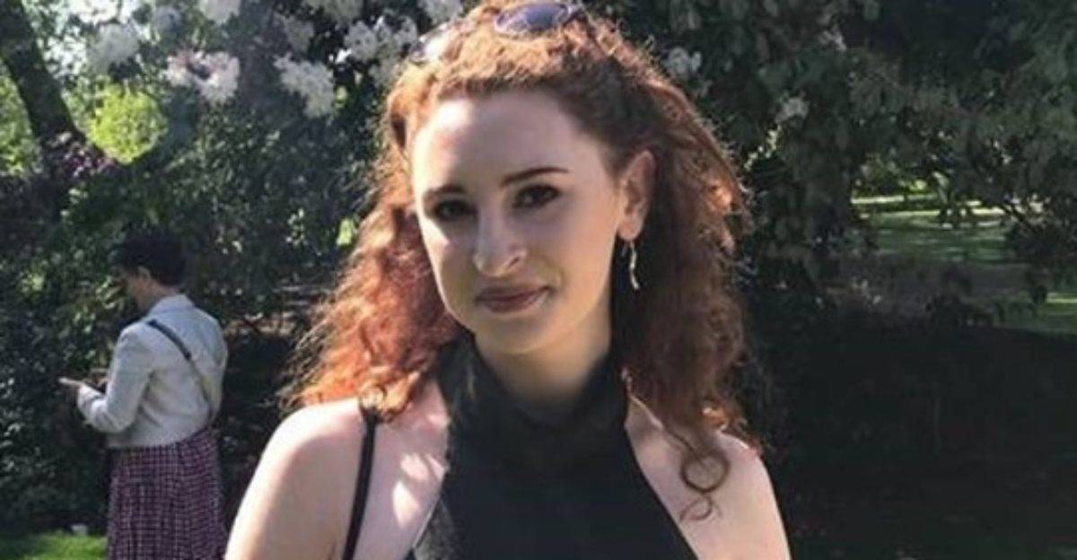 studentessa cambridge aereo madagascar