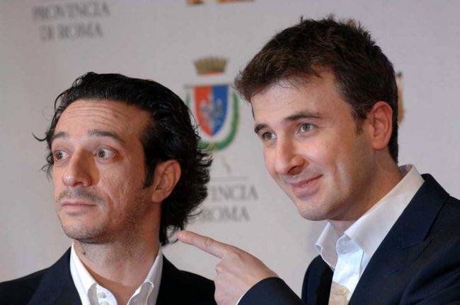 Ficarra E Picone Anche Se è Amore Non Si Vede