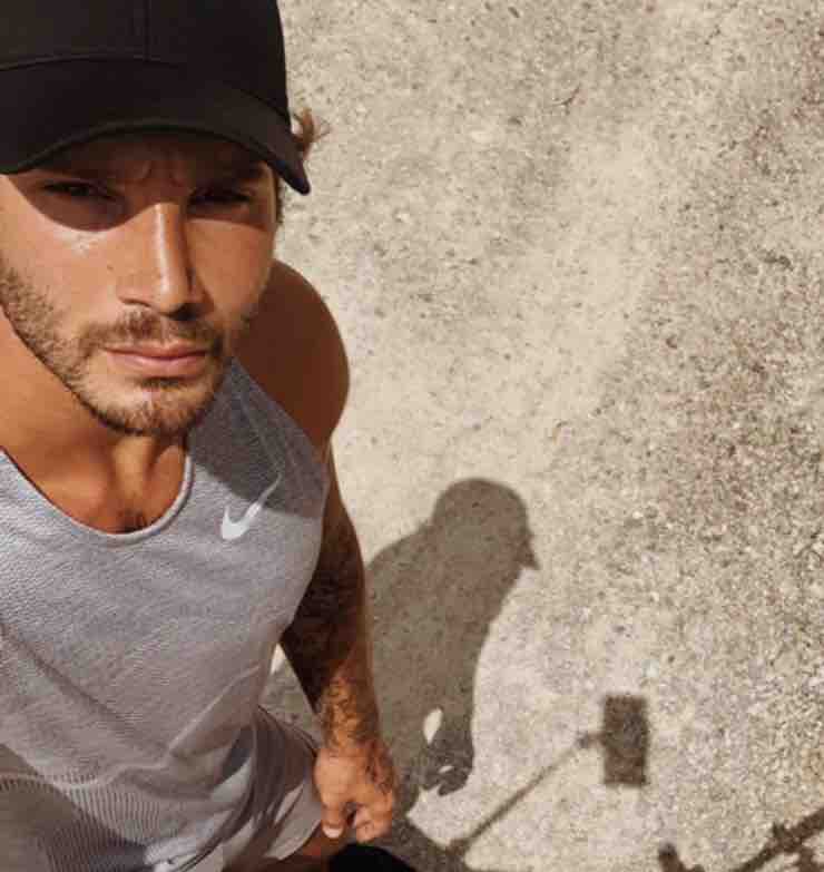 Buon Compleanno Stefano De Martino: il ballerino compie 30 anni