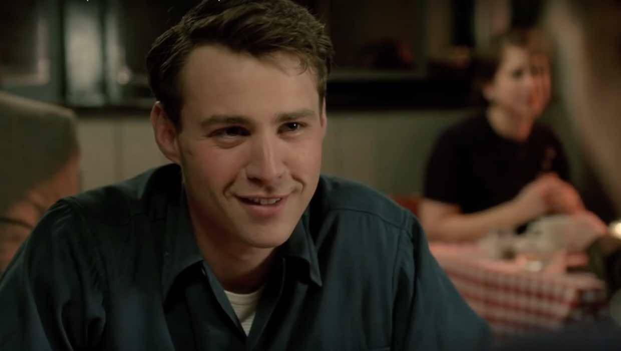 Brooklyn su Rai 1: chi è l'attore Emory Cohen (Tony Fiorello)