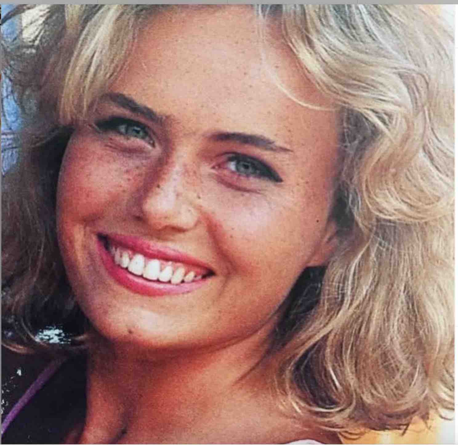 foto ylenaia carrisi invecchiata