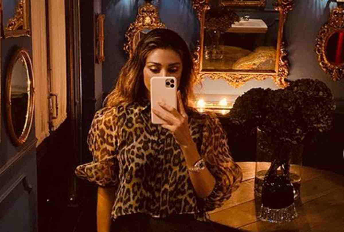 Belen Rodriguez torna a far innamorare i suoi fan: ecco l'ultima foto su Instagram