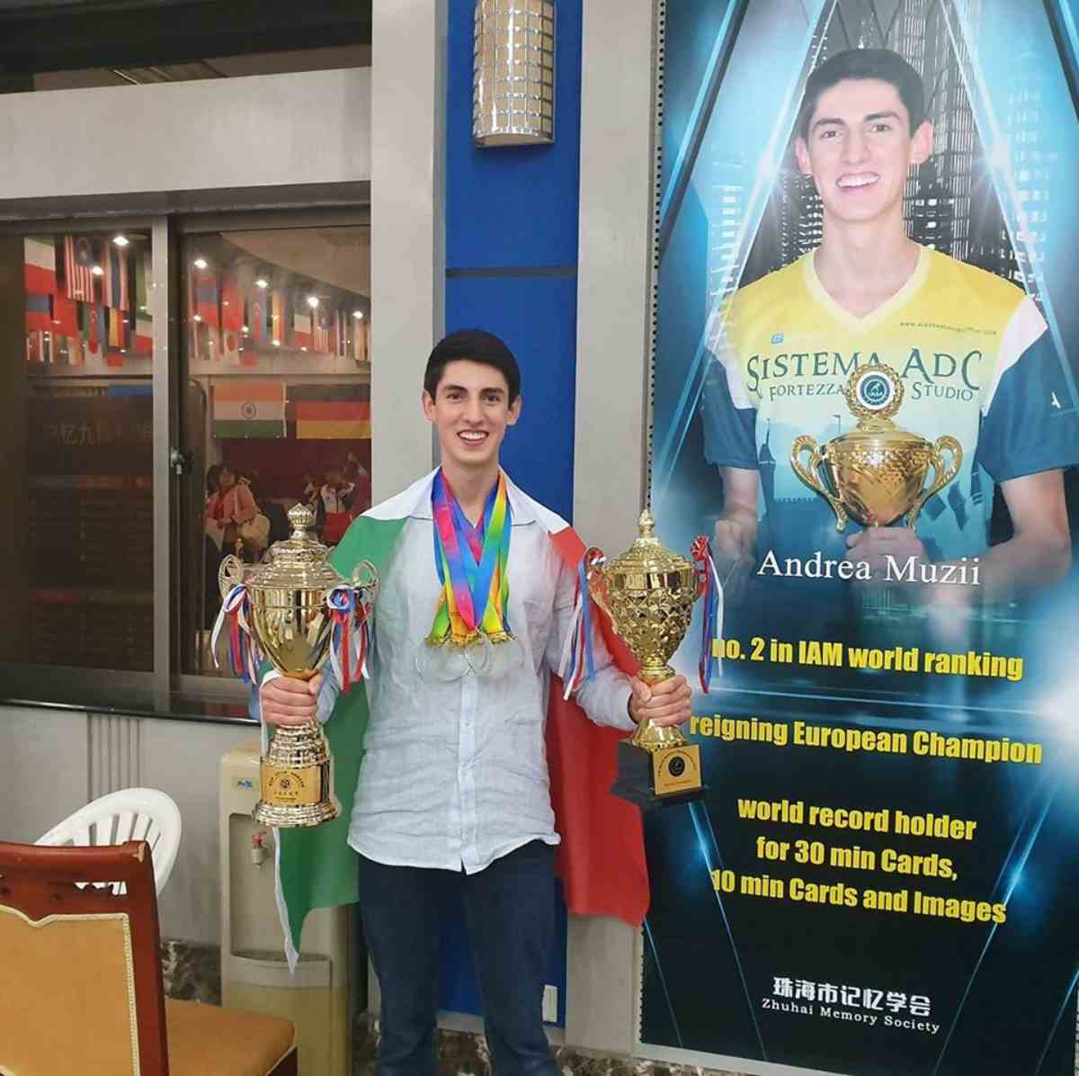 Andrea Muzii campione del mondo di memoria