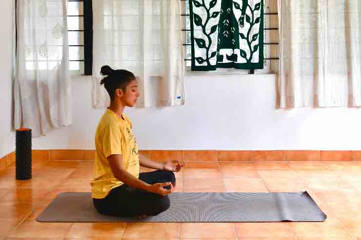 Cos'è lo Yoga? Ecco i motivi e i benefici per cominciare a praticarlo