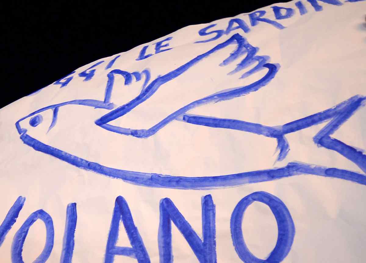 Sardine disegnate dai bimbi del nido