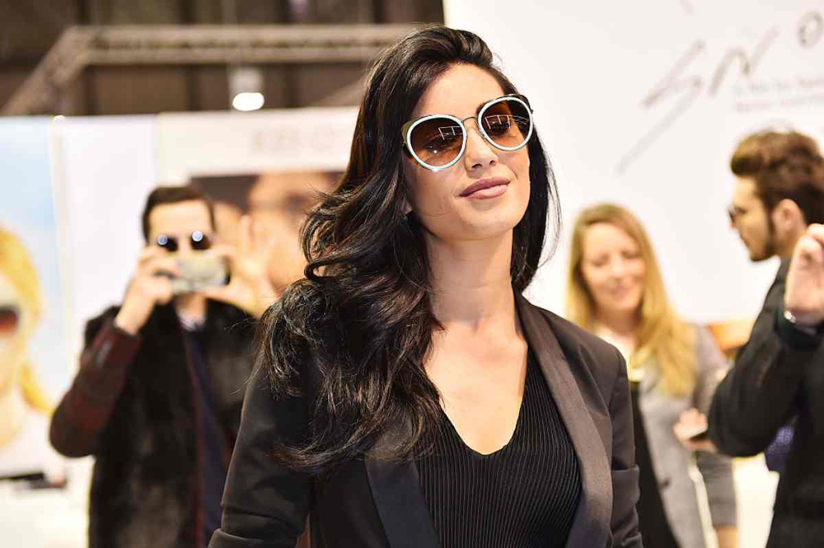 Federica Nargi, gonna molto corta su Instagram - FOTO