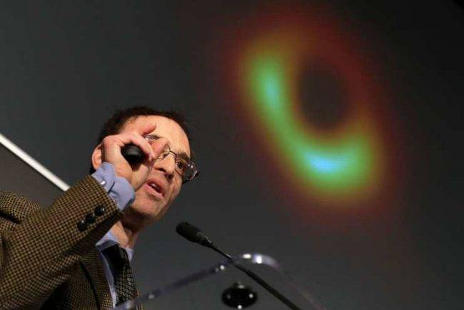 Foto del secolo: sorprendenti, le novità che arrivano dal Buco nero 