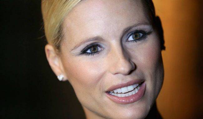 Michelle Hunziker contro Sanremo: "Certe parole pesano come macigni"