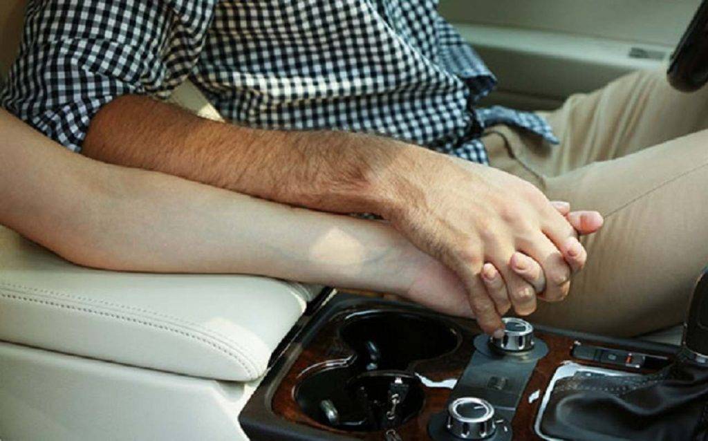 Intimità auto rischi denuncia multa