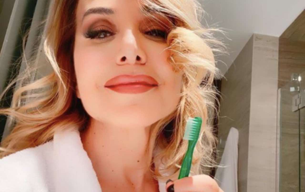 Barbara D'Urso sorprende i fan: così non l'avete mai vista - FOTO