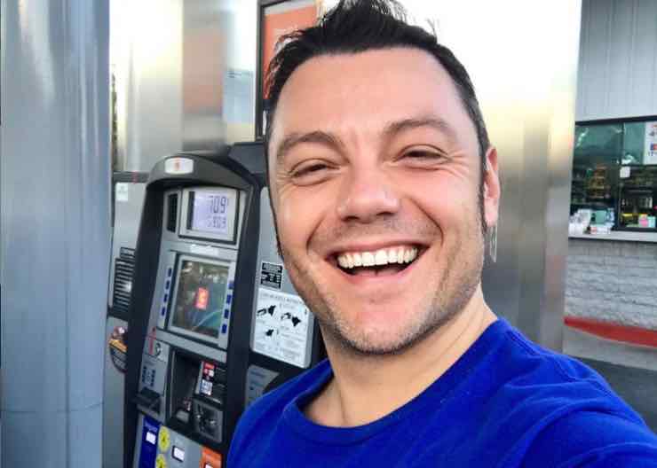 Tiziano Ferro e il suo grande cuore: cosa farà con il compenso di Sanremo