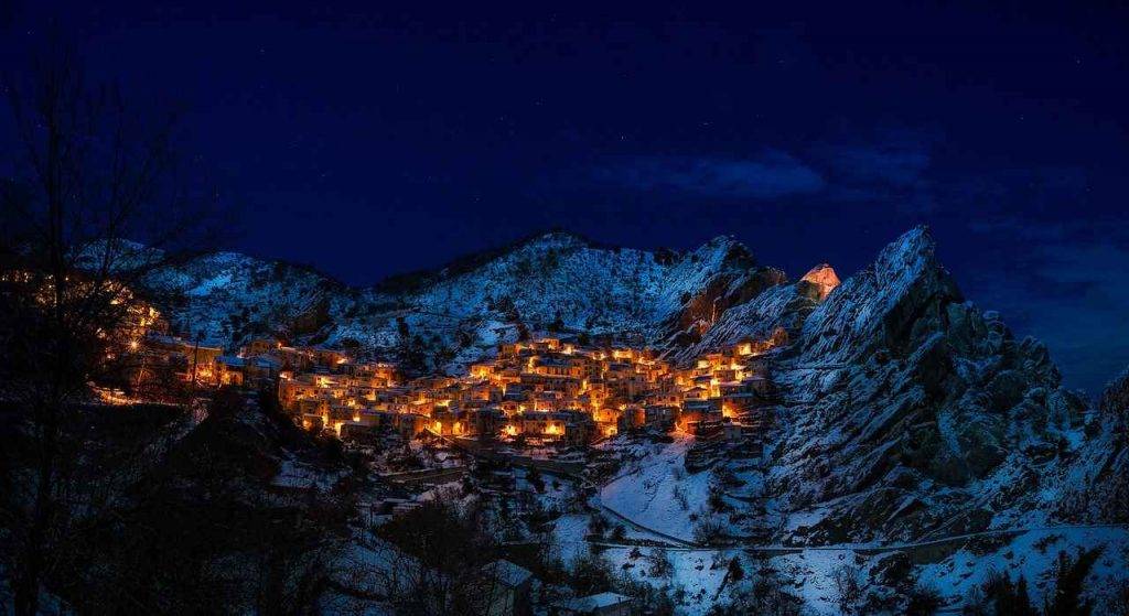 Paesaggio invernale di Castelmezzano