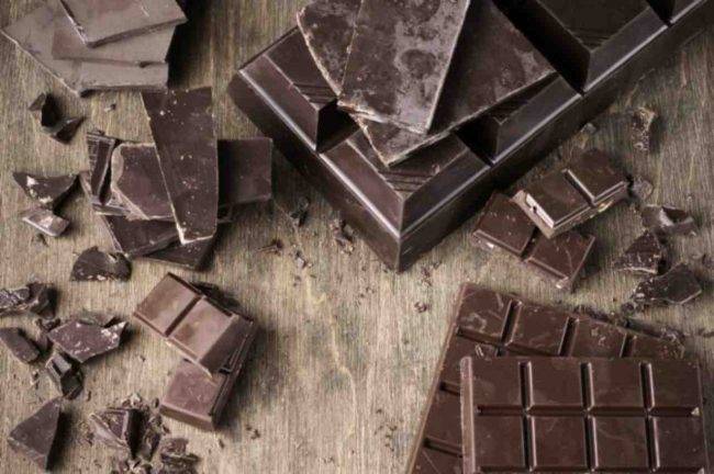 Cioccolata fondente, è vero che cura lo stress: lo dice la scienza