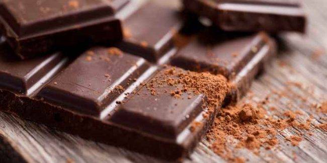 Cioccolata fondente, è vero che cura lo stress: lo dice la scienza