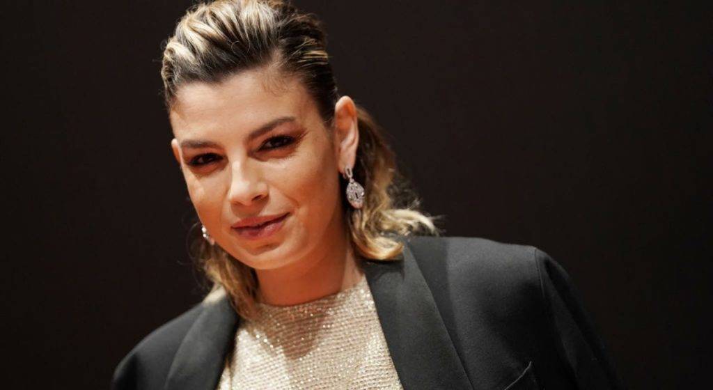 Emma Marrone, l'annuncio commuove: emozioni e 'luci blu' per lei