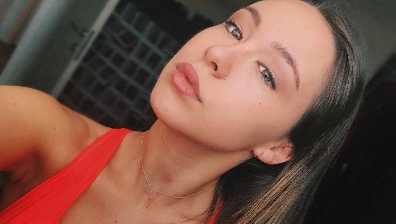 Aurora Ramazzotti, super attiva sui social: arriva la critica di un follower