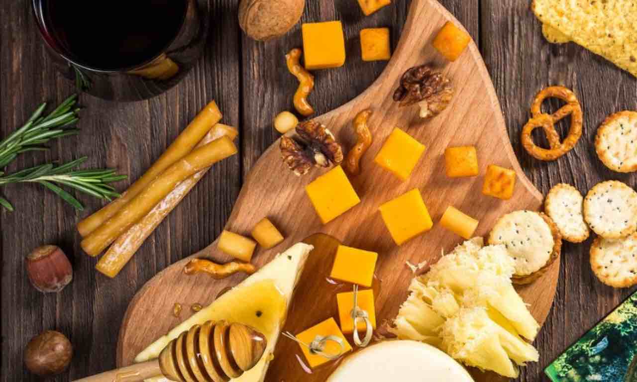 Formaggio, tra verità e miti: è vero che fa ingrassare?