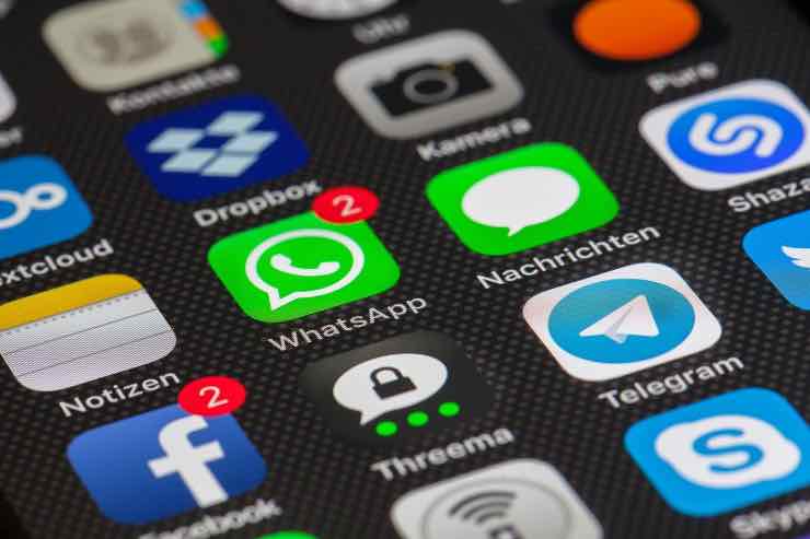 WhatsApp, rischio privacy: ecco cosa succede e chi è in pericolo