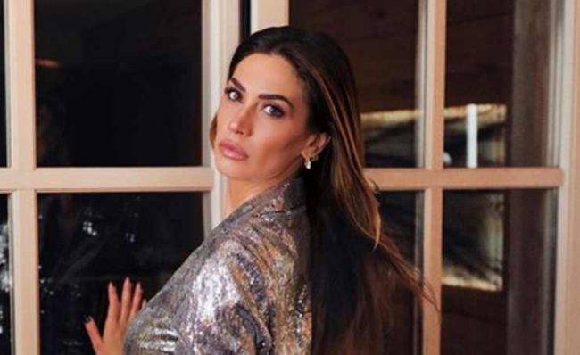 Melissa Satta bellissima nel post: "Ecco come mi carico"
