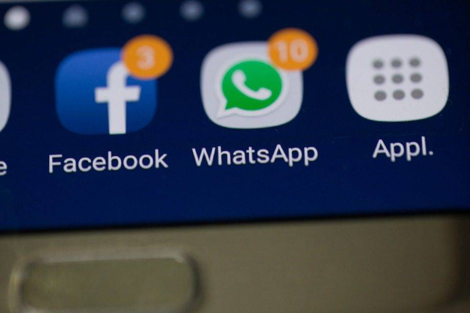 Come Cancellare I Messaggi Su Whatsapp Senza Leggerli