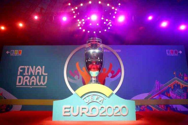 Europei di calcio 2020: ufficiale il rinvio di un anno