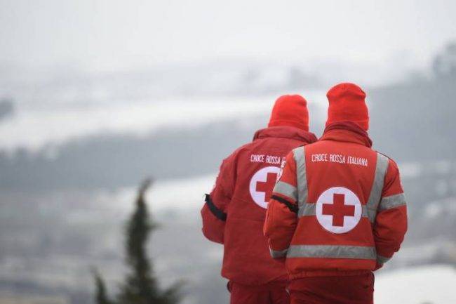 Comunità etiope dona beni alla Croce Rossa: "Ci salvarono dal mare"