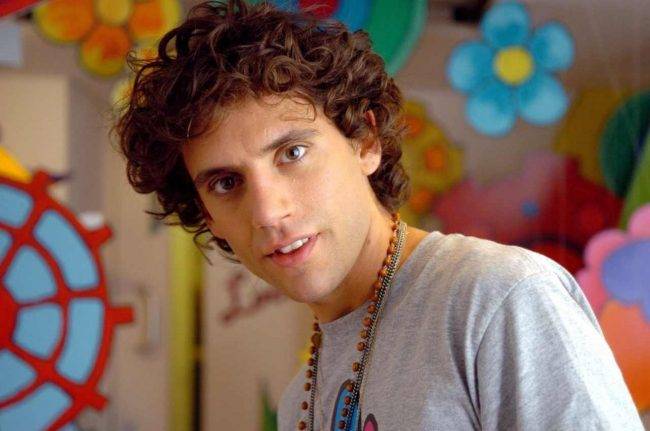 Mika: "Mia mamma è molto fragile. Fu operata alla testa"