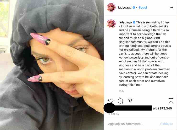 Lady Gaga e le dichiarazioni choc sul Covid-19: "Ho parlato con Dio"