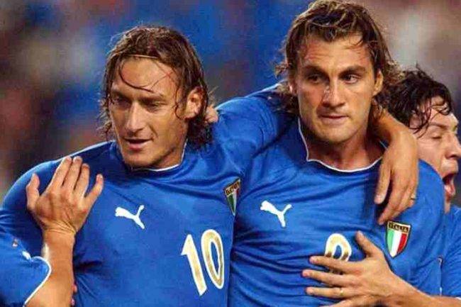 Diretta Instagram, la gaffe di Vieri con l'amico Totti
