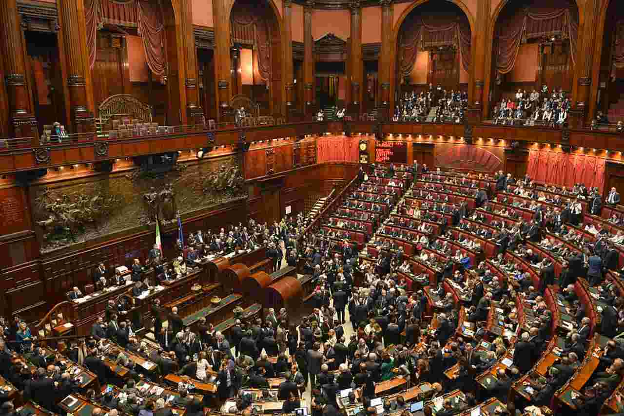 Preoccupazione alla Camera dei Deputati: c'è un caso di Covid