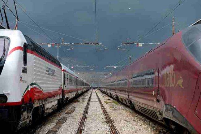 Allerta 4 maggio: treni di nuovo pieni per scendere al Sud