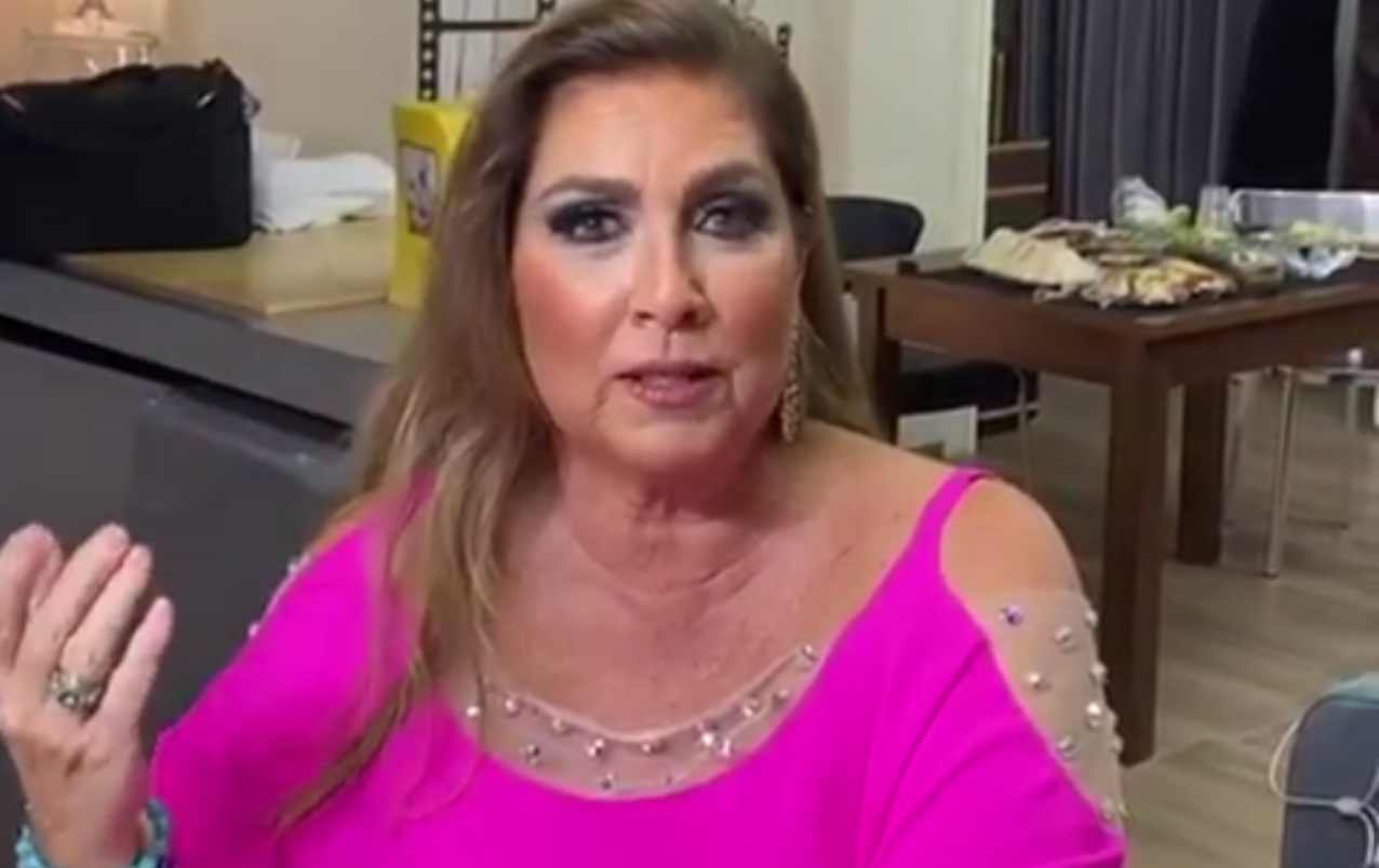 Romina Power Criticata Inaccettabile Questo Vestito