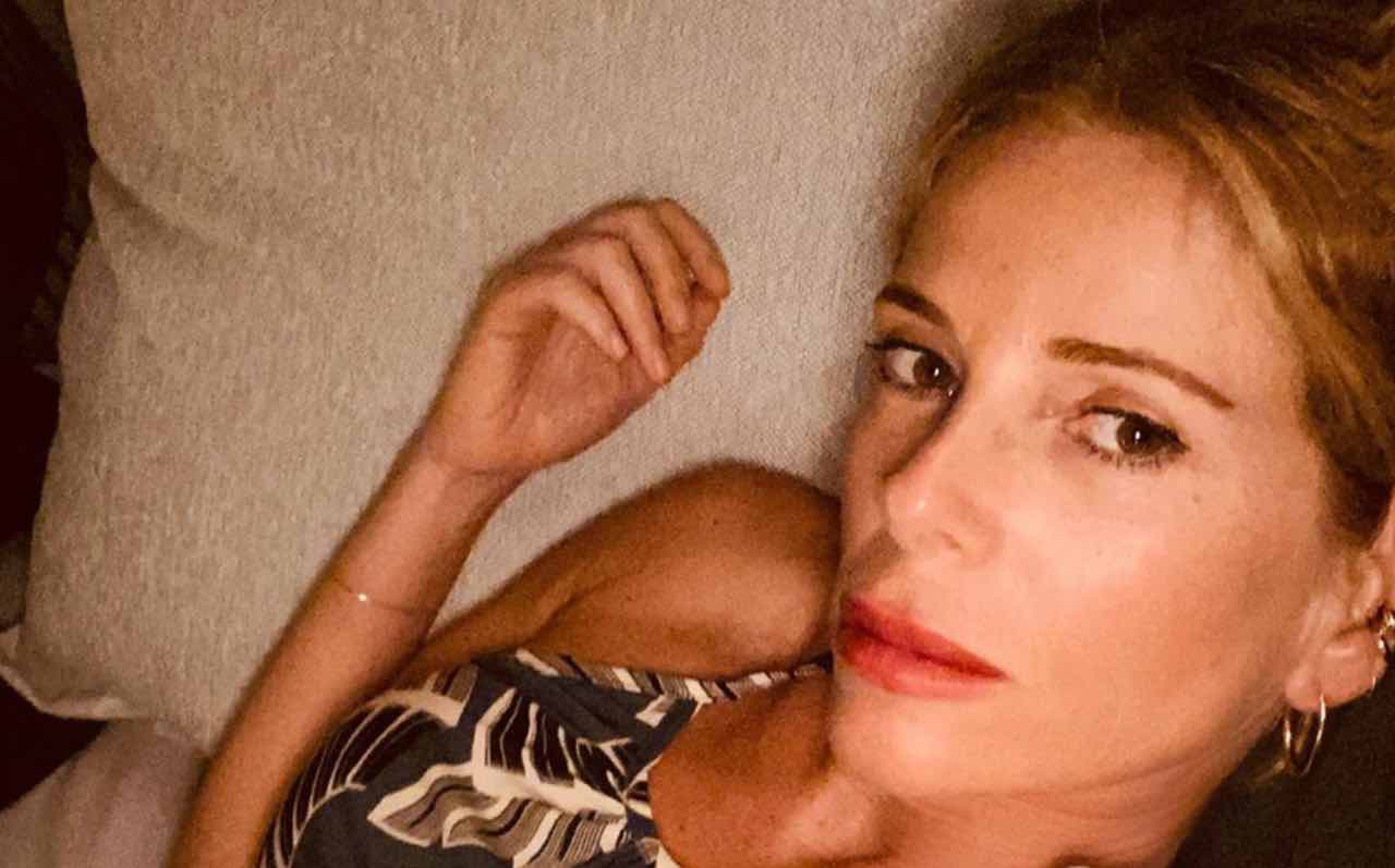 Alessia Marcuzzi sempre in forma: gli esercizi durante la quarantena